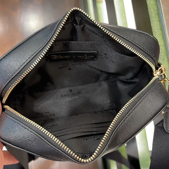 Disney X Kate Spade Beauty Mini Camera Crossbody Bag Cream Multi
 NWT - Picture 9 of 16